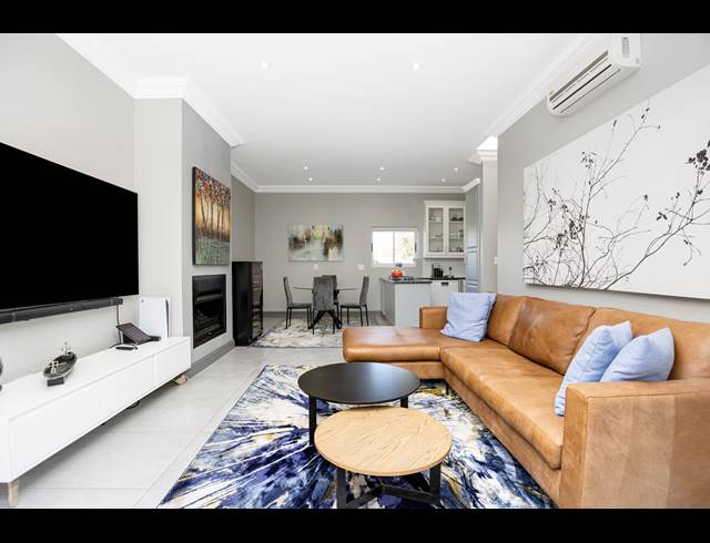 7 BEDROOM HOUSE FOR SALE IN DAINFERN GOLF ESTATE